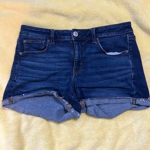 American Eagle SUPER STRETCH shorts size 12